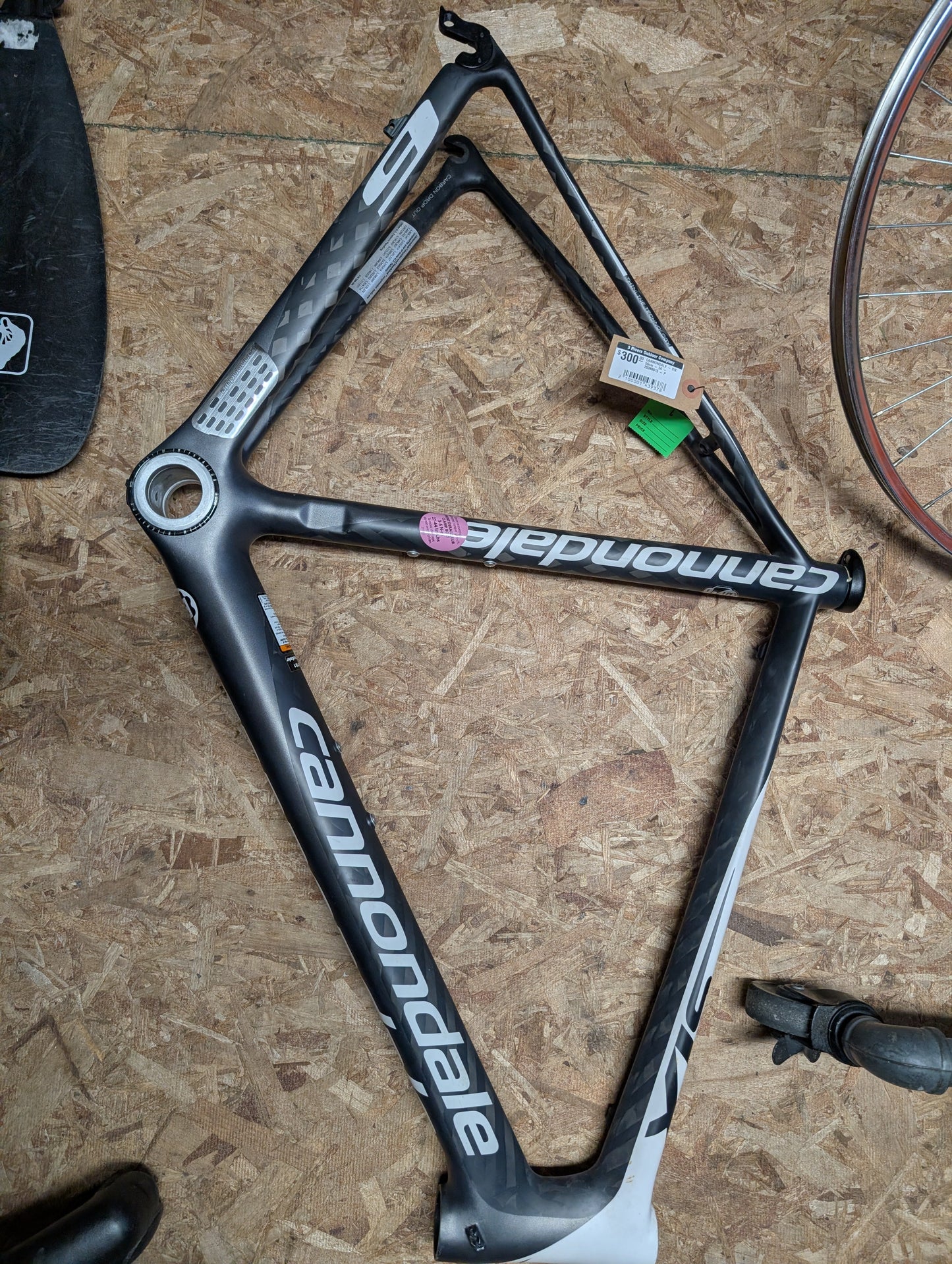 USED - Cannondale Six Frame