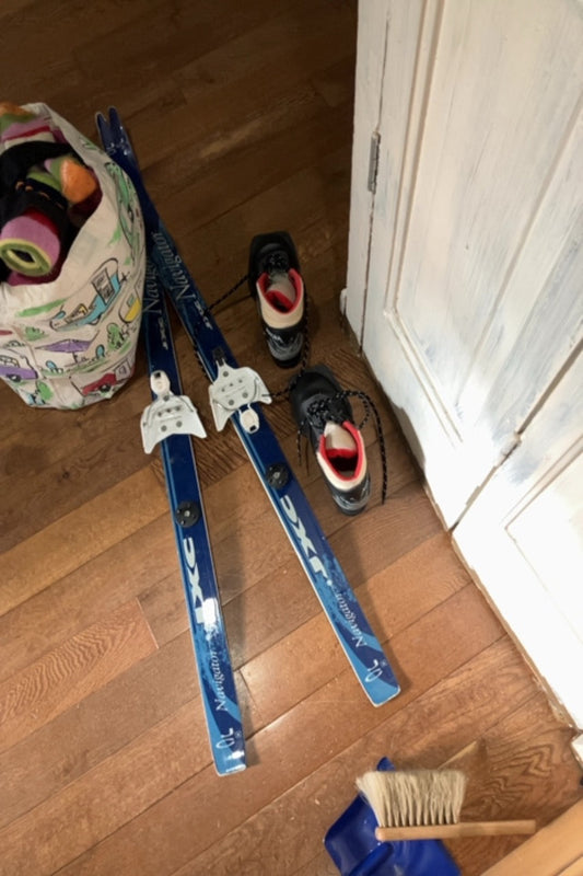 USED - Aurora Cross Country Skis/Boots, Kids 2/3